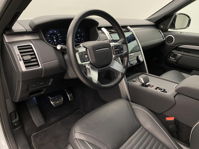 Land Rover Discovery D250 SE AWD REZERVACE 3.0 d SE