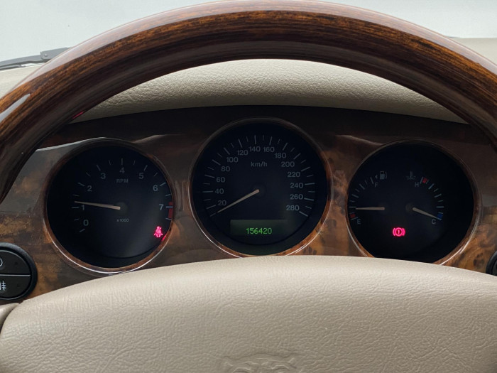 Jaguar XJ V8 4.0 SOVEREIGN AUT 4.0 V8