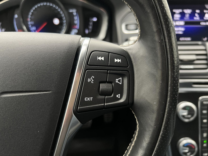 Volvo XC60 D4 AWD MOMENTUM AUT 2.4 d Momentum