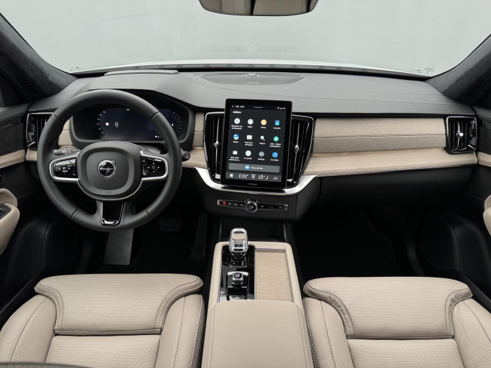 Volvo XC90 B5 AWD AUT DARK ULTRA 7 míst