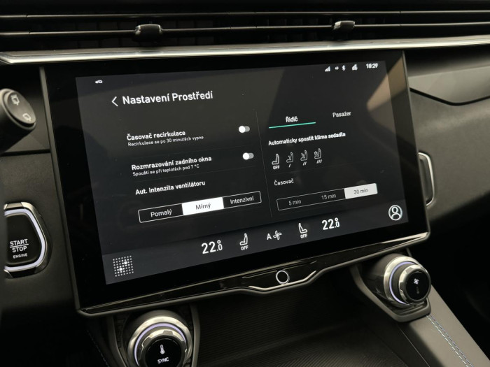 Lynk & Co 01 PHEV DCT AUT