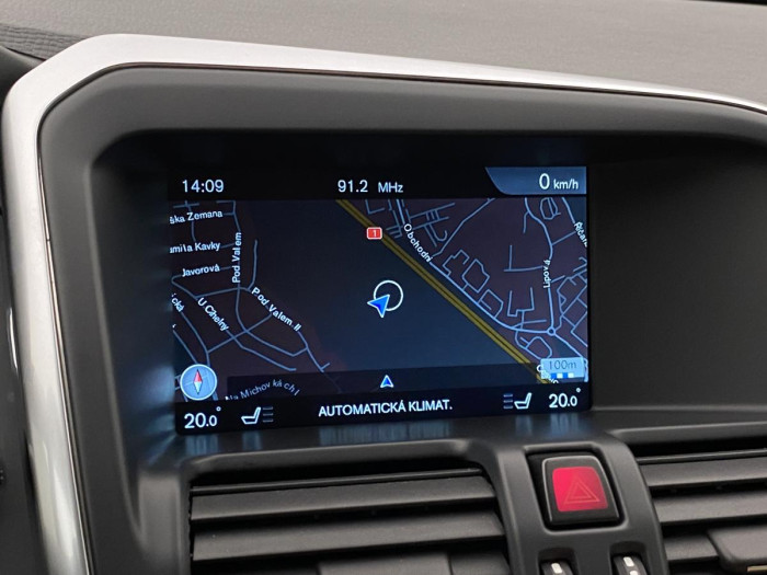 Volvo XC60 D4 AWD SUMMUM REZERVACE 2.4 d Summum