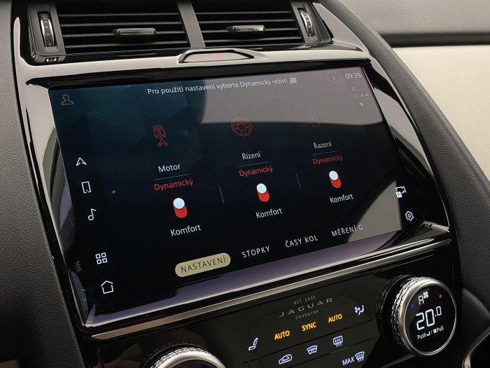 Jaguar E-Pace P200 S AWD AUT REZERVACE