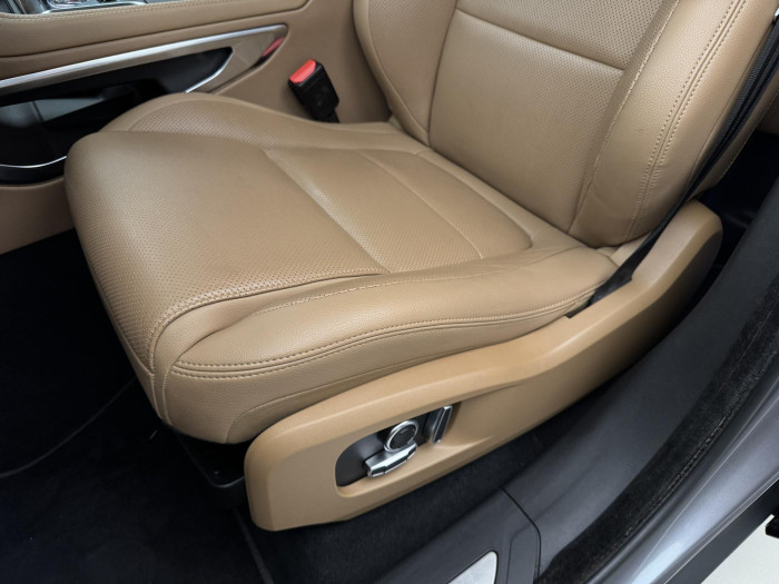 Jaguar F-Pace D200 SE AWD AUT 2.0 d SE