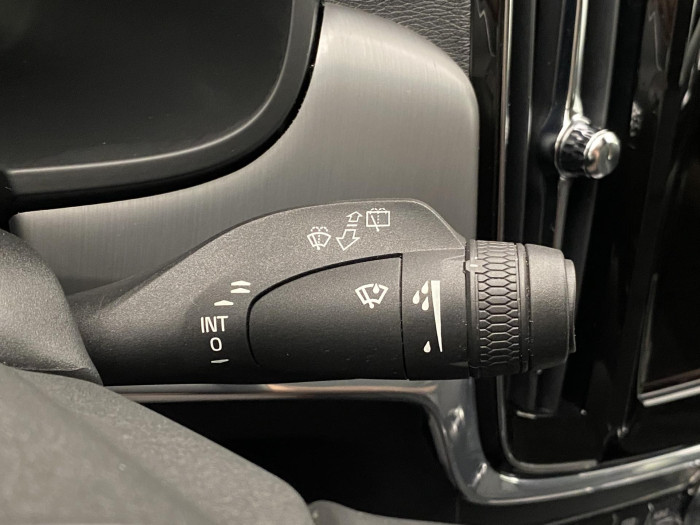 Volvo V90 D4 AWD MOMENTUM AUT 2.0 d Momentum