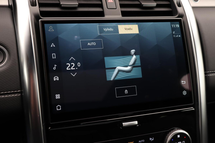 Land Rover Discovery D250 R-DYNAMIC SE REZERVACE 3.0 d Dynamic SE