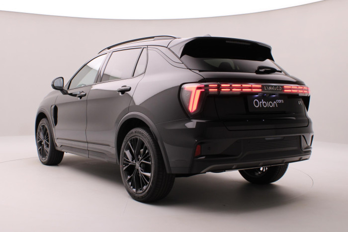 Lynk & Co 01 01 MORE PHEV