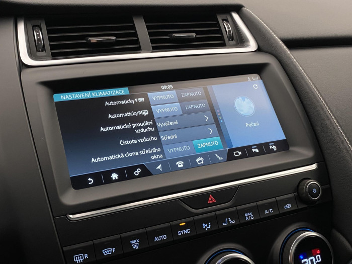 Jaguar E-Pace P300 AWD R-DYNAMIC REZERVACE 2.0 Dynamic