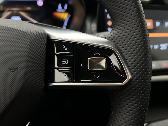 MG ZS 1.5 EXCLUSIVE HYBRID+ AUT CZ 1.5 Exclusive