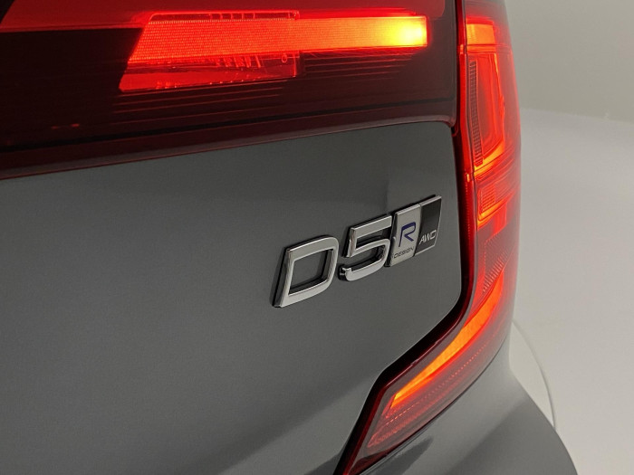 Volvo S90 D5 AWD R-DESIGN AUT 2.0 d