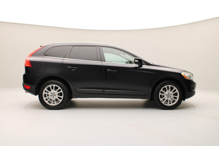 Volvo XC60 D5 AWD SUMMUM AUT CZ 2.4 d Summum