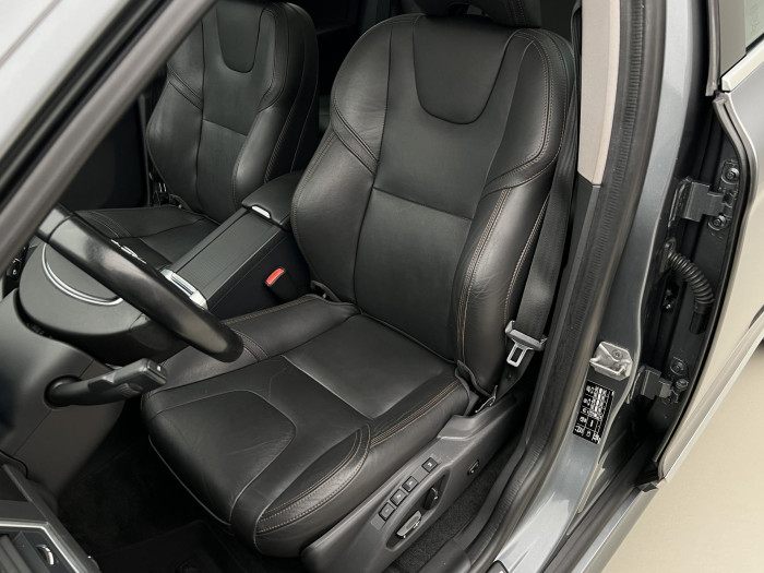 Volvo XC60 D3 SUMMUM AUT 2.0 d Summum