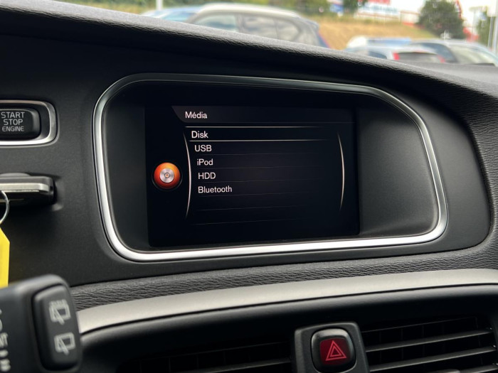 Volvo V40 D2 MOMENTUM Aut 1.maj. 2.0 d Momentum