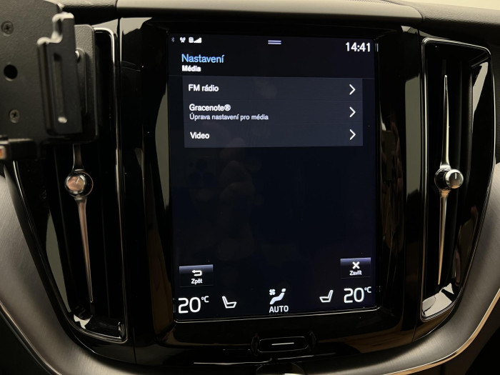 Volvo XC60 T5 AWD MOMENTUM PRO AUT 2.0 Momentum
