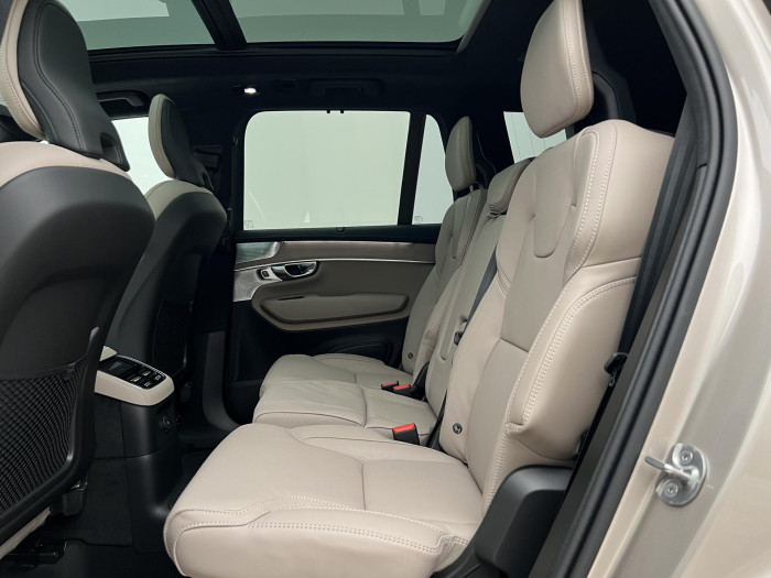 Volvo XC90 T8 AWD RECHARGE ULTRA DARK AUT