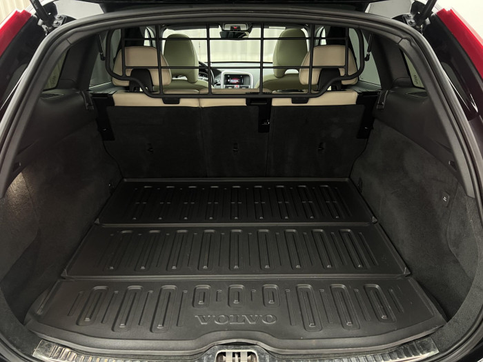 Volvo XC60 D4 AWD SUMMUM AUT 2.4 d Summum