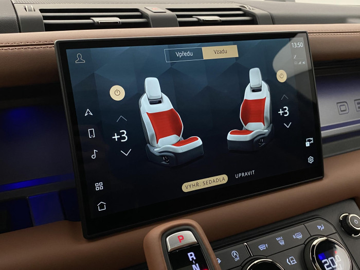 Land Rover Defender P635 OCTA AWD AUT