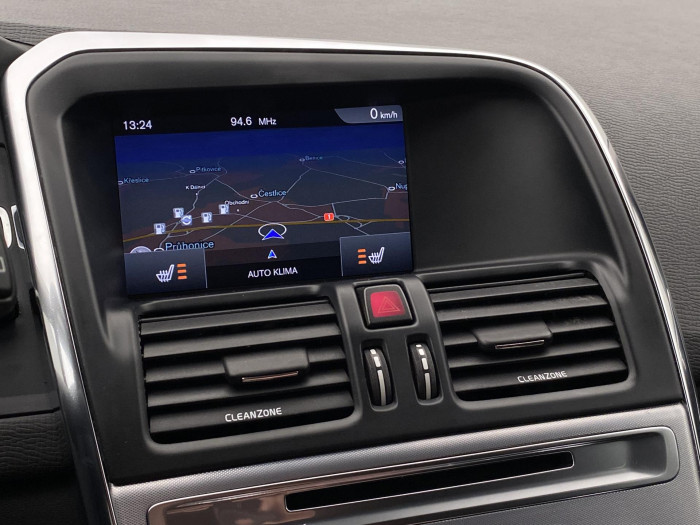 Volvo XC60 D4 AWD MOMENTUM AUT 2.4 d Momentum