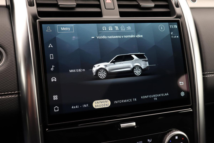 Land Rover Discovery D250 R-DYNAMIC SE REZERVACE 3.0 d Dynamic SE