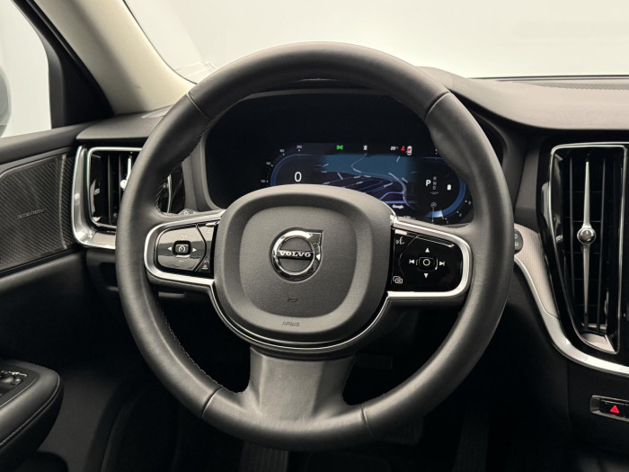 Volvo V60 CC B5 AWD PLUS AUT 1.maj
