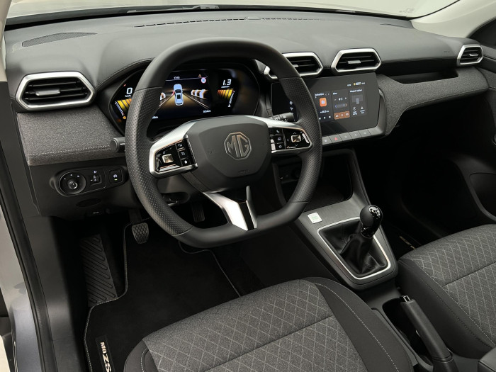 MG ZS 1.5 EXCITE CZ 1.maj.