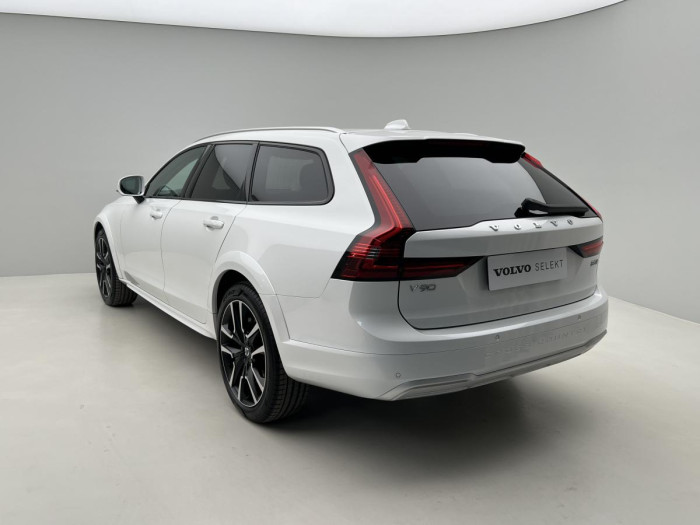 Volvo V90 CC B5 AWD ULTIMATE REZERVACE 2.0 CC CC