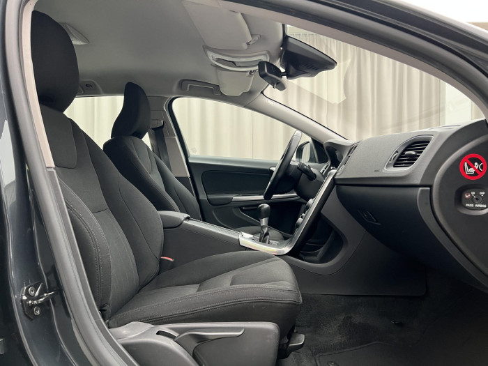 Volvo V60 D3 NAVIGACE 2.0 d