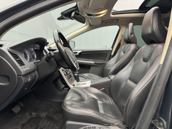 Volvo XC60 D3 AWD SUMMUM 2.4 d Summum