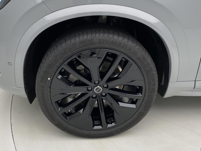 Volvo XC90 B5 AWD BLACK EDITION PLUS 7