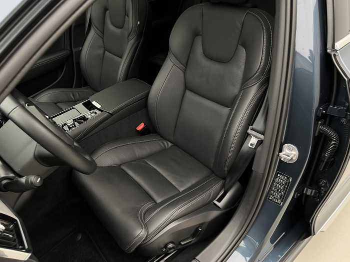 Volvo V90 T6 AWD RECHARGE PLUS BRIGHT