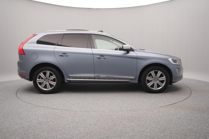 Volvo XC60 D4 AWD MOMENTUM AUT 2.4 d Momentum