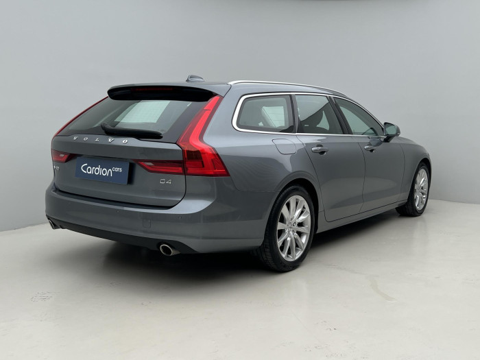 Volvo V90 D4 MOMENTUM AUT 2.0 d Momentum