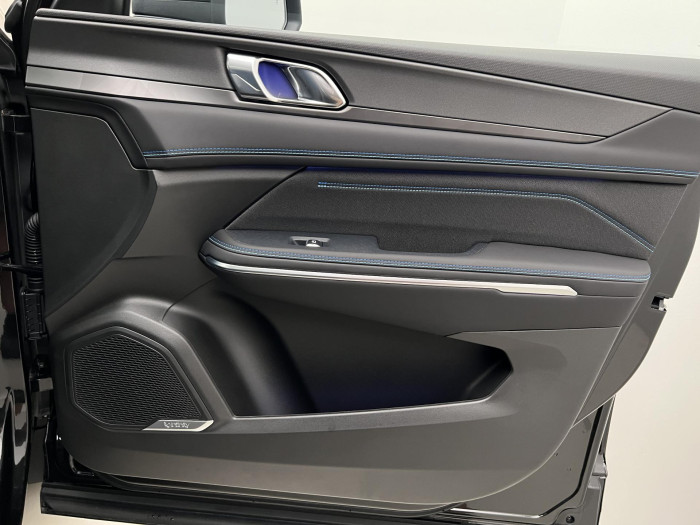 Lynk & Co 01 PHEV DCT AUT 1.maj.