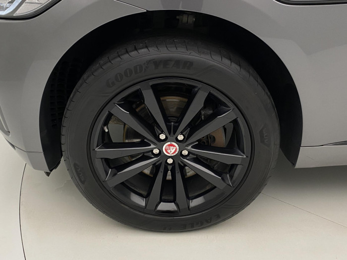 Jaguar F-Pace 30d R-SPORT AWD AUT 3.0 d Sport