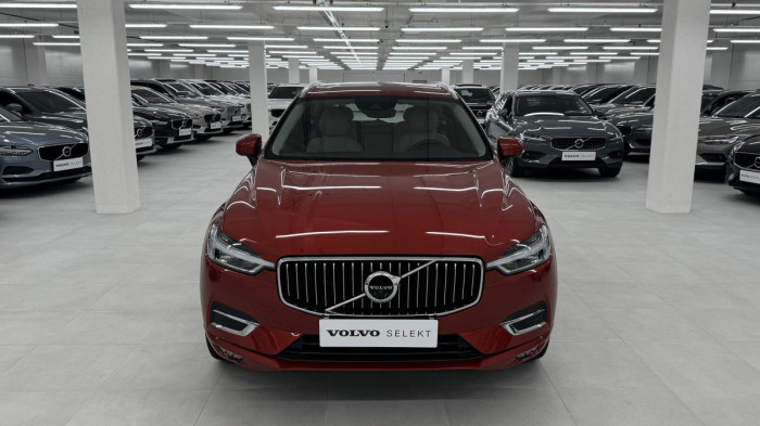 Volvo XC60 D4 AWD INSCRIPTION REZERVACE 2.0 d