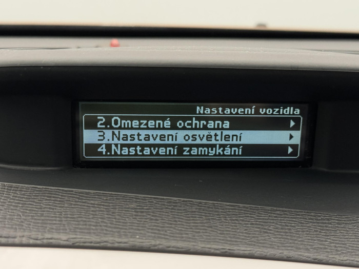 Volvo XC60 D3 AWD MOMENTUM CZ 1.maj 2.4 d Momentum