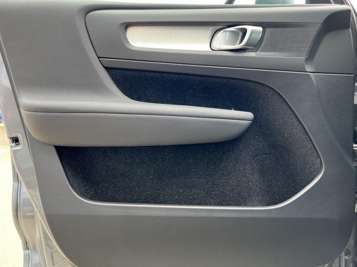 Volvo XC40 T5 AWD MOMENTUM Aut 2.0 Momentum