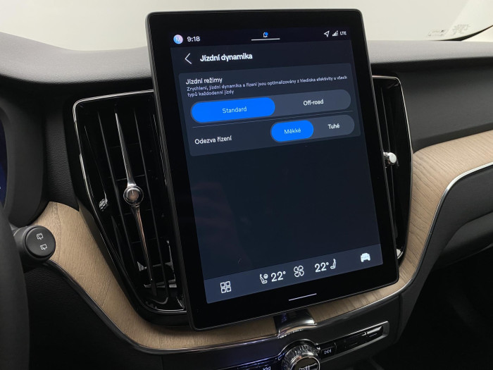 Volvo XC60 B5 AWD AUT DARK PLUS