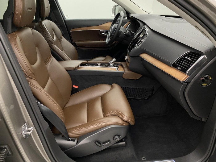 Volvo XC90 B5 AWD INSCRIPTION CZ