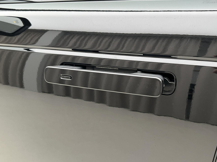 Land Rover Range Rover Velar D300 HSE AWD AUT CZ 1.maj. 3.0 d