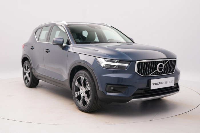 Volvo XC40 T4 AWD INSCRIPTION REZERVACE