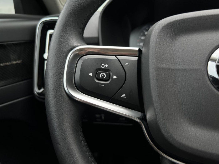 Volvo XC40 B4 AWD MOMENTUM Aut 1.maj. 2.0 Momentum