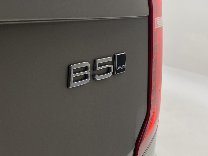 Volvo XC90 B5 AWD INSCRIPTION AUT CZ 7m