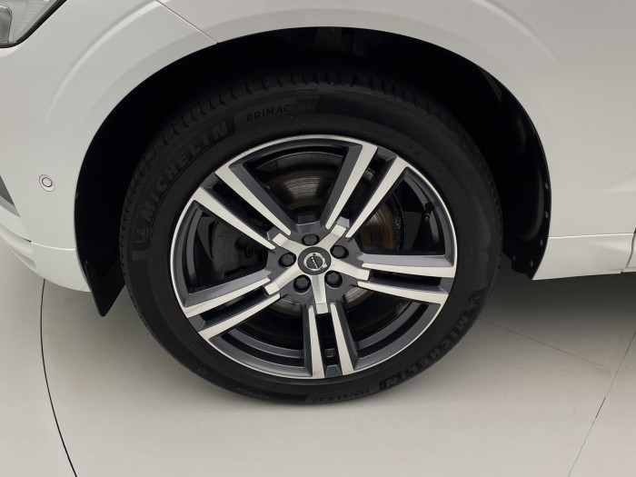 Volvo XC60 B5 AWD INSCRIPTION AUT