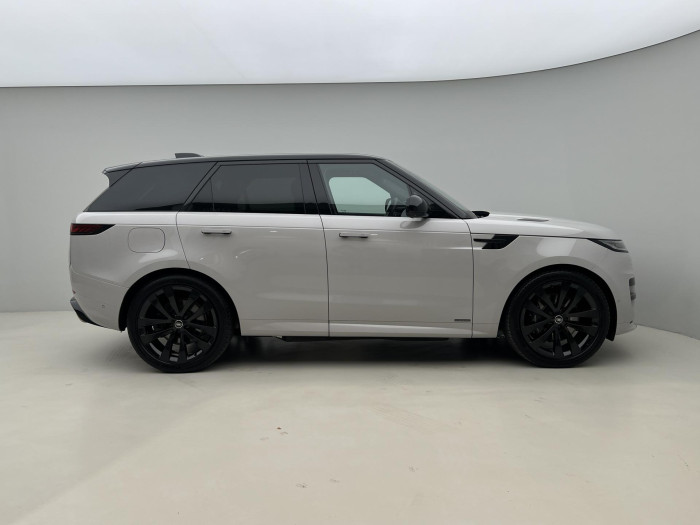 Land Rover Range Rover Sport P550e AUTOBIOGRAPHY REZERVACE