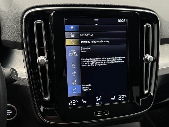 Volvo XC40 T4 MOMENTUM PRO AUT CZ 2.0 Momentum