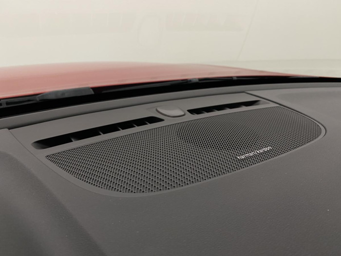 Volvo XC40 D3 MOMENTUM AUT REZERVACE 2.0 d Momentum