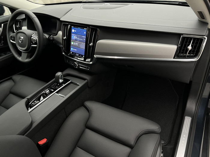 Volvo V90 CC B4 AWD PLUS BRIGHT AUT