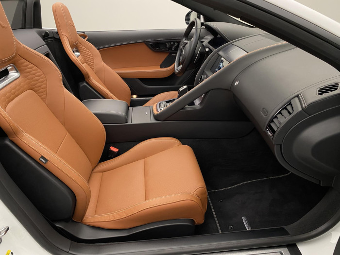 Jaguar F-Type P450 R-DYNAMIC AUT REZERVACE 5.0 Dynamic