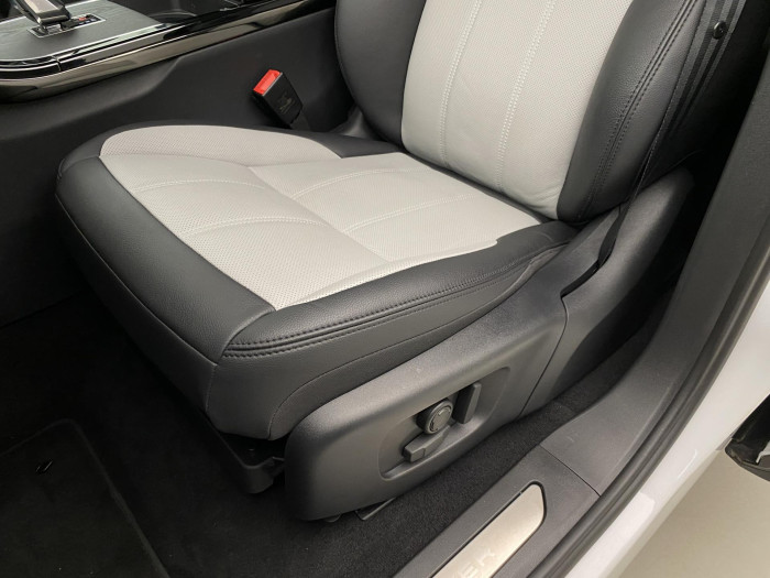 Land Rover Range Rover Evoque D200 AWD DYNAMIC SE CZ 1.maj 2.0 d Dynamic SE